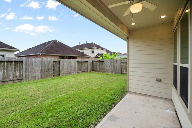 Building Photo - 2026 Argos Dr