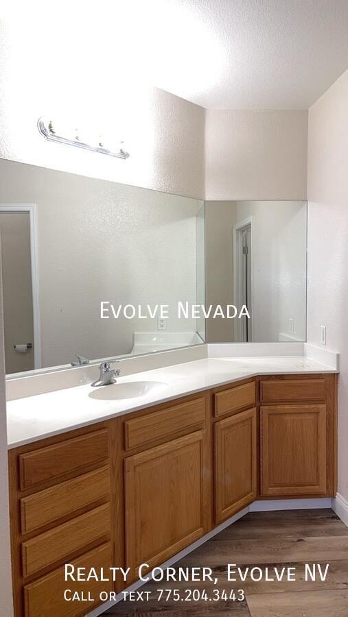 Building Photo - 4756 Pradera St