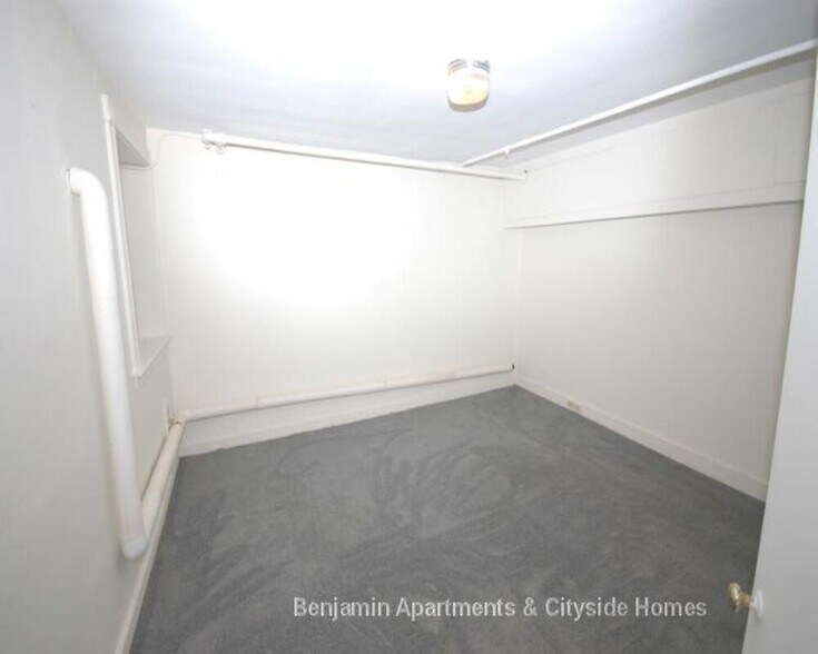 Building Photo - 15 Beacon St