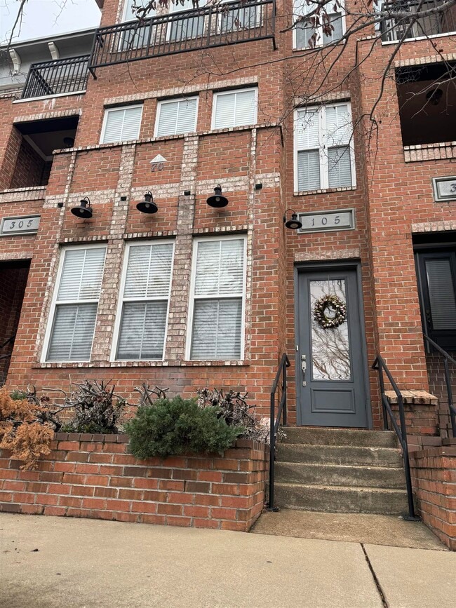 Building Photo - 70 W Carolina Ave