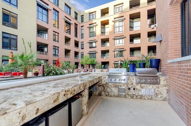 Building Photo - 7301 E 3rd Ave