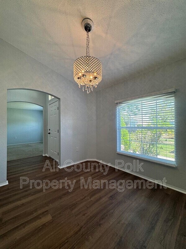 Building Photo - 601 Willet Cir