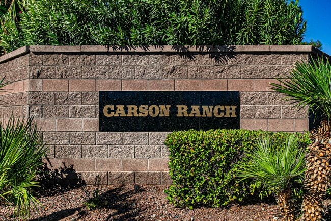 Building Photo - Lovely Northwest Gated Community Home