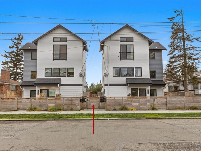 Building Photo - 3239 61st Ave SW