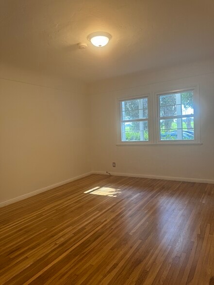 Large bedroom #1 facing golf course - 8616 McConnell Ave