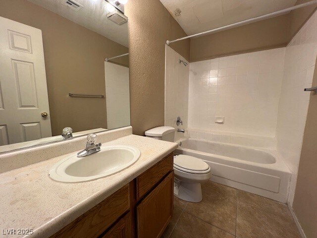 Building Photo - 5070 S Rainbow Blvd