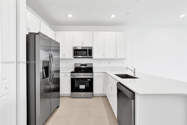 Building Photo - 3766 Harborside Ave