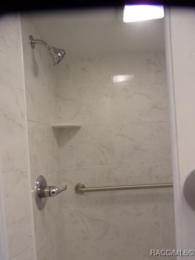 Building Photo - 13000 S Istachatta Rd