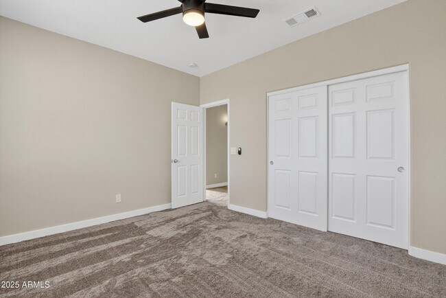 Building Photo - 11517 W Laurelwood Ln