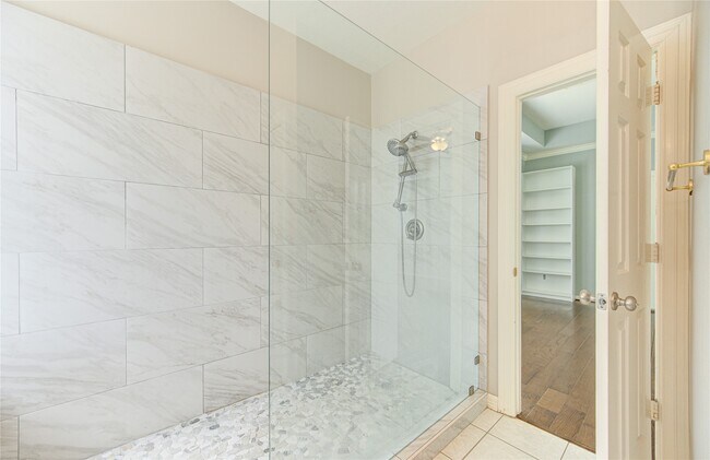 Building Photo - 2935 Apple Forest Ct