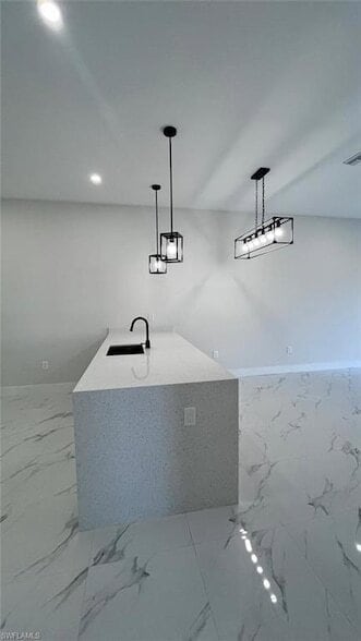 Building Photo - 1009 NE 15th Ln