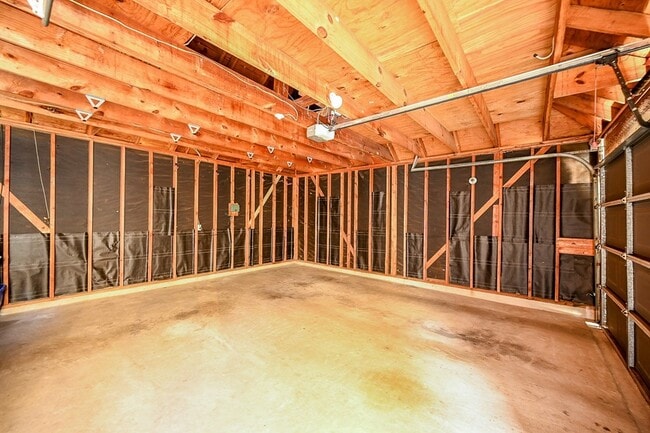 Building Photo - 1335 Remington Crest Dr