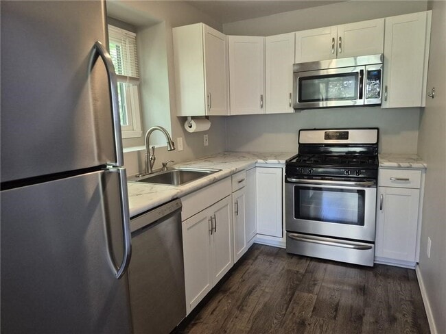 Building Photo - 22 Partridgeberry Way