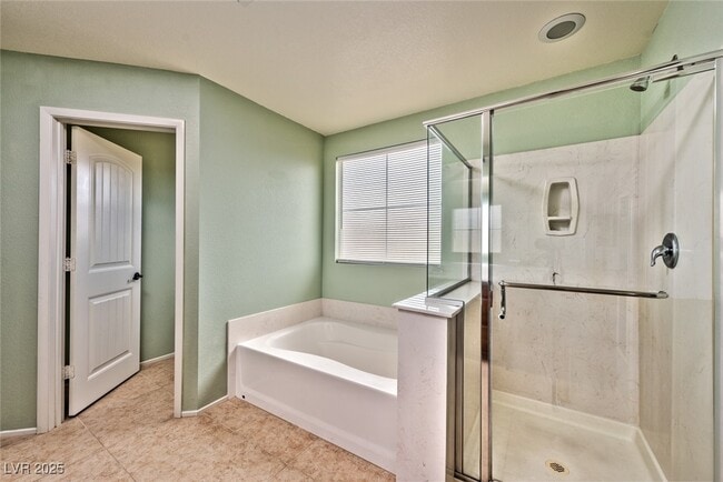 Building Photo - 3185 Sisley Garden Ave