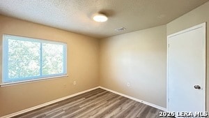 Building Photo - 2410 Gem Oak