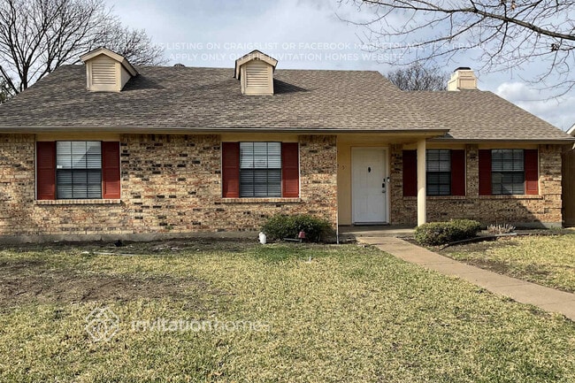 Building Photo - 1325 Clearview Dr