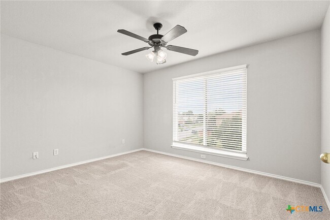 Building Photo - 5806 Chuckwagon Cir