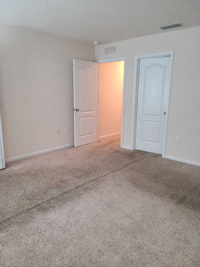 Building Photo - 7737 Legacy Trl