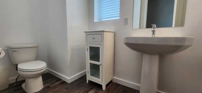 Building Photo - 1513 Zephyr Way