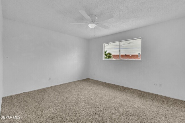 Building Photo - 1529 Babe Hiskey Ln