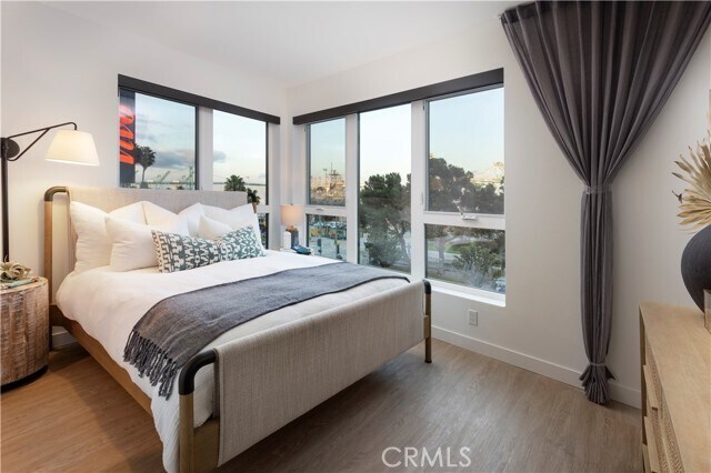 Building Photo - 551 S Harbor Blvd