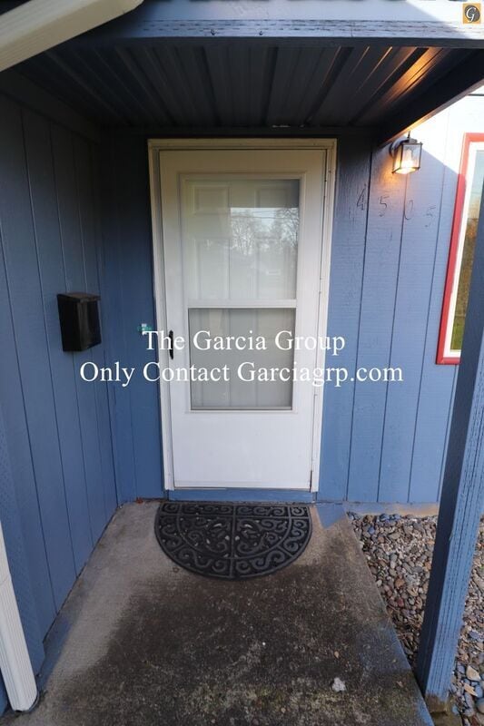 Building Photo - 4505 NE Emerson St