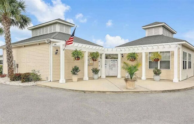 Building Photo - 1793 Sapphire Dr