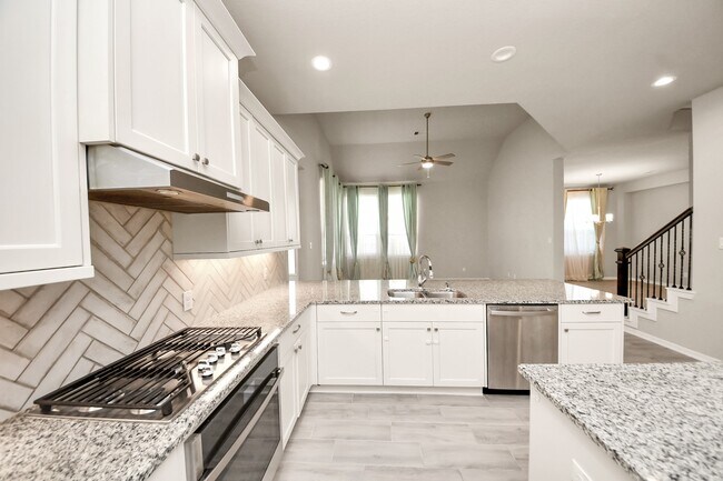 Building Photo - 24754 Levante Dr