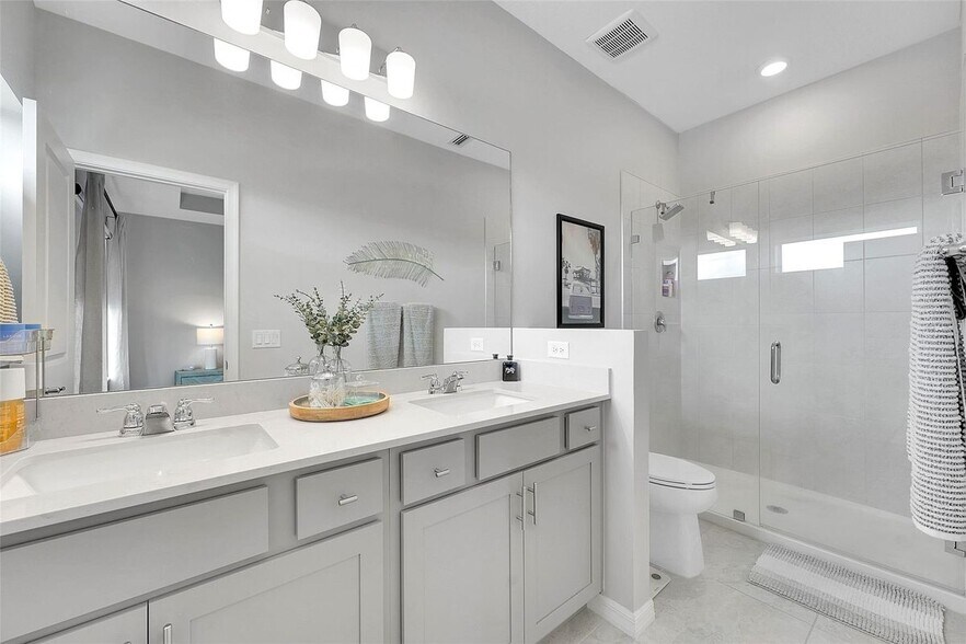 Building Photo - 6112 Rancho Ln