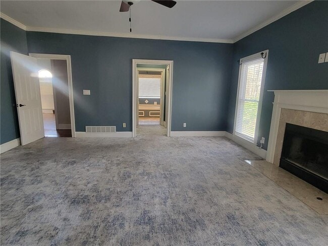 Building Photo - 7450 Waters Edge Dr