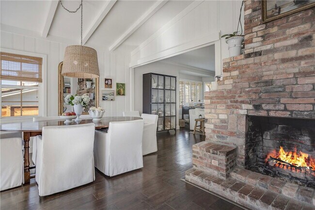 Building Photo - 38 S Portola