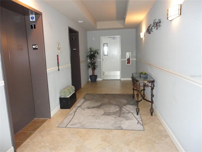 Building Photo - 4177 N Orange Blossom Trl