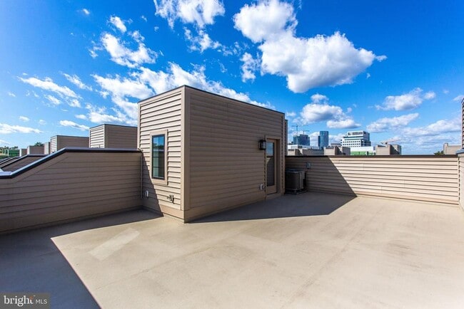 Building Photo - 7510 Sawyer Farm Wy