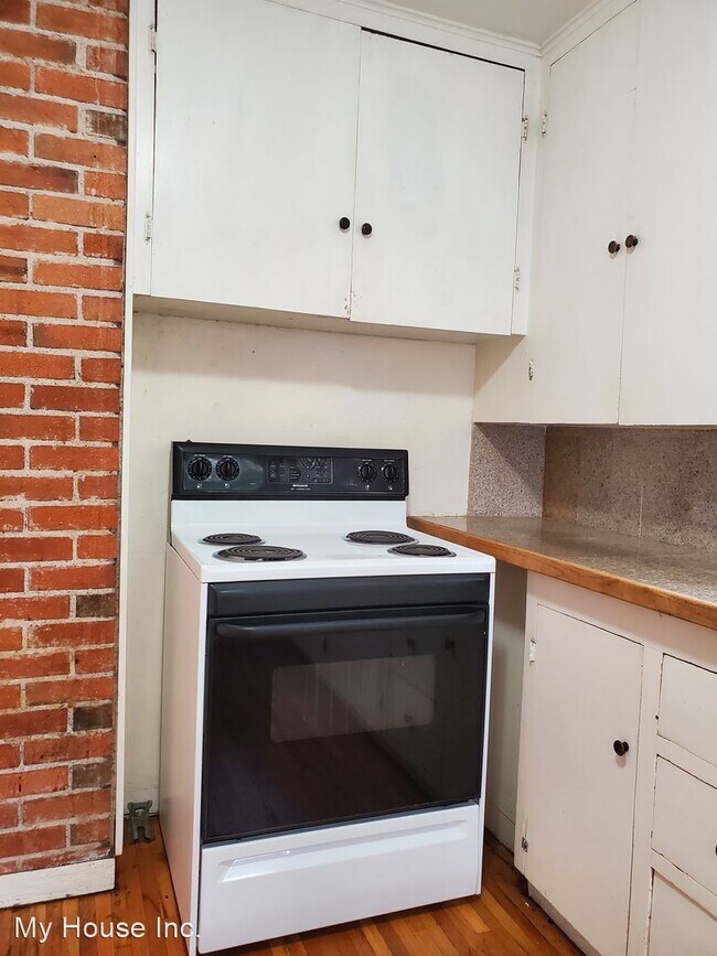 Building Photo - 4 br, 2 bath House - 417 East Edwards Street