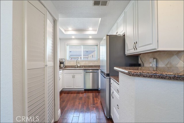 Building Photo - 12 Stoneglen