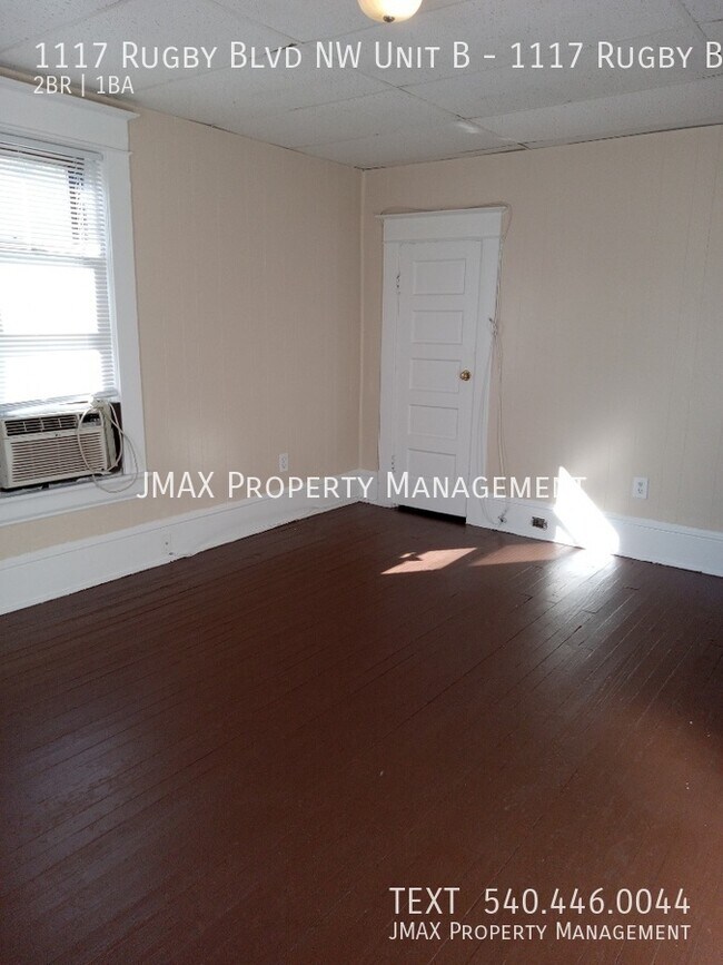 Building Photo - 1117 Rugby Blvd NW