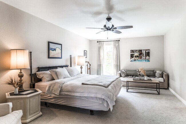 Building Photo - 15904 Archwood Ln