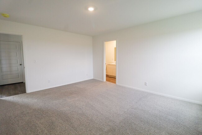 Building Photo - 3 Bed | 2 Bath | New Build in Bixby