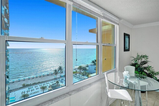 Primary Photo - 2501 S Ocean Dr