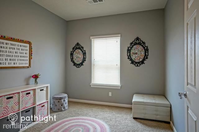 Building Photo - 4 br, 2.5 bath House - 4007 Sierra Alta Av...