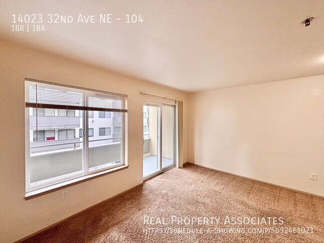 Building Photo - 14023 32nd Ave NE