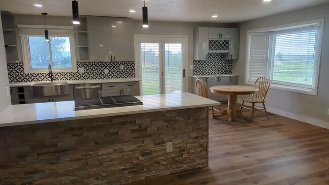 Building Photo - 11377 Nucla St