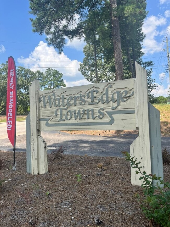 Building Photo - 511 Mill Cove