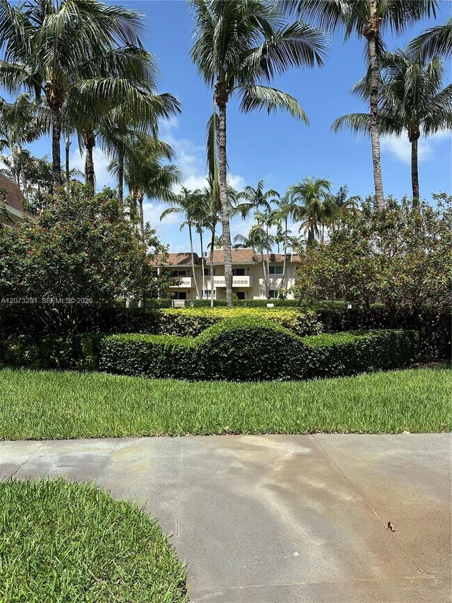 Building Photo - 14500 SW 88th Ave