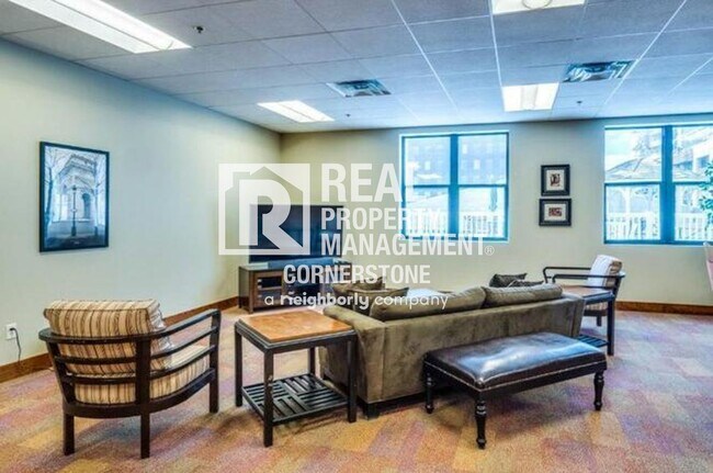 Building Photo - 125 S Kalamazoo Mall