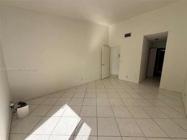 Building Photo - 1953 SW 15th St