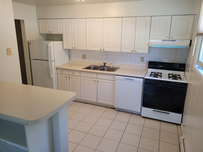 Building Photo - 1201 Wall St