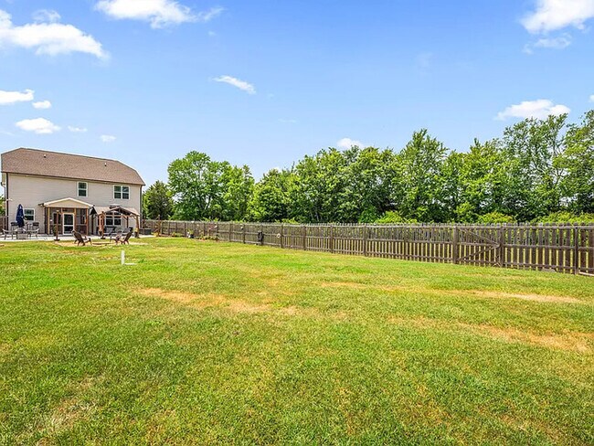 Building Photo - Lease OR Lease to Own