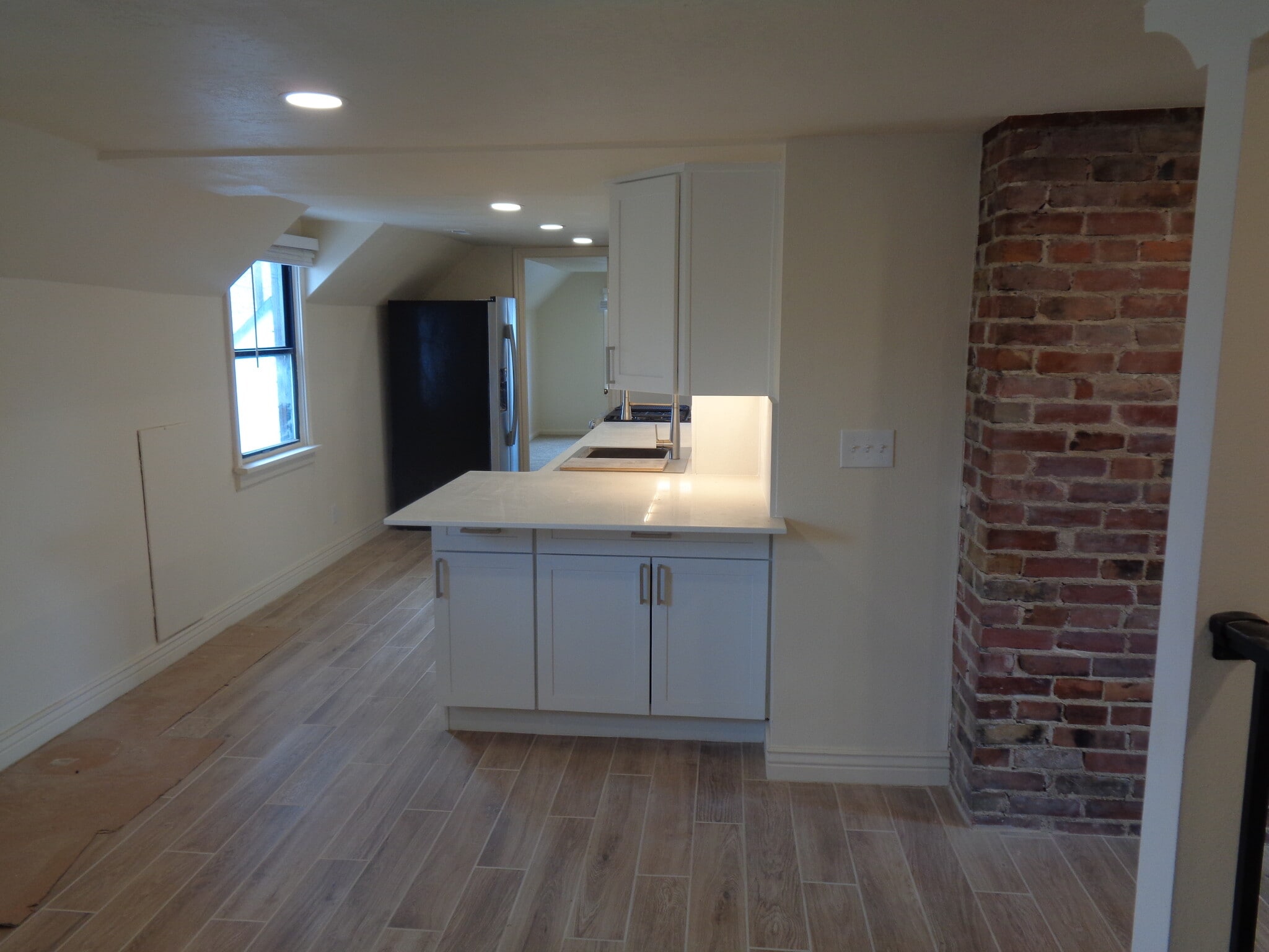 Building Photo - 1160 S 400 E