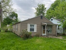 Building Photo - 1110 Roosevelt St